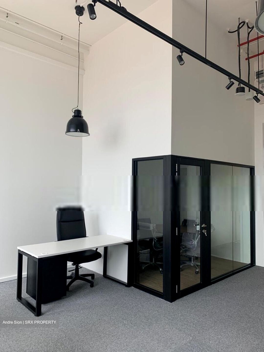 Centrium Square (D8), Office #452398521